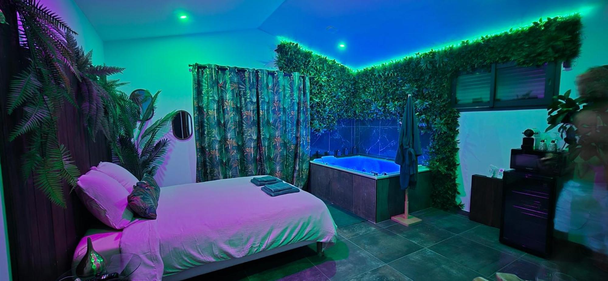 La Jungle Room Rognac Esterno foto